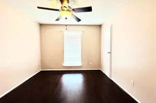 12550 Whittington Dr, Houston, TX 77077 - Photo 9