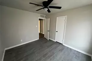 5727 Doolittle Blvd, Houston, TX 77033 - Photo 9