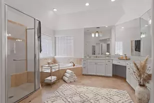 1007 Crocker St, Houston, TX 77019 - Photo 3