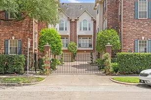 1007 Crocker St, Houston, TX 77019 - Photo 5