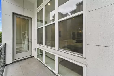 5854 E Post Oak Lane, Houston, TX 77055 - Photo 13