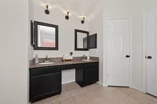 10114 Cedaredge Dr, Houston, TX 77064 - Photo 27