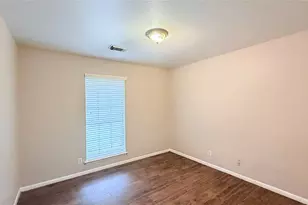 7003 Captain Dr, Houston, TX 77036 - Photo 11