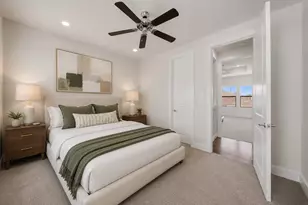 1022 Green Kensington Dr, Houston, TX 77008 - Photo 27