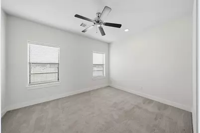 1022 Green Kensington Drive, Houston, TX 77008 - Photo 29