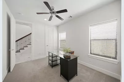 1022 Green Kensington Drive, Houston, TX 77008 - Photo 7