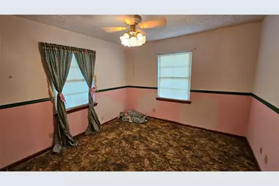 940 Coleman Avenue, Pasadena, TX 77506 - Photo 13