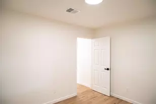 9214 Woodland Oaks Dr, Houston, TX 77040 - Photo 17