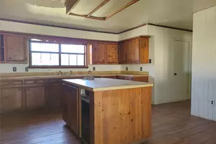 22817 Tx Hwy 90 N, Bedias, TX 77831 - Photo 11