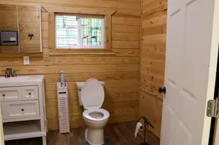 410 Lakeview Dr, Cleveland, TX 77327 - Photo 21