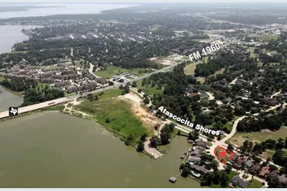 20102 Atascocita Shores Drive, Atascocita, TX 77346 - Photo 1