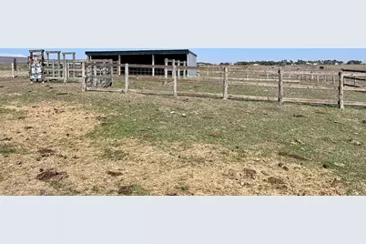 6446 Mensik Road, Schulenburg, TX 78956 - Photo 3
