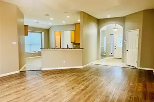 18215 Linden Forest Ln, Katy, TX 77449 - Photo 7