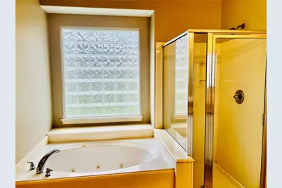 18215 Linden Forest Lane, Katy, TX 77449 - Photo 17