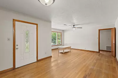 901 Myrtle Street, Woodville, TX 75979 - Photo 9