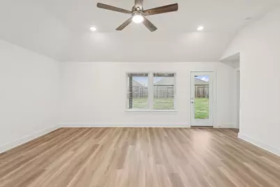 582 Bluebell Maiden Court, Magnolia, TX 77354 - Photo 3