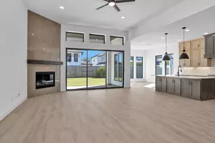 8926 Pleasant Cv, Missouri City, TX 77459 - Photo 3