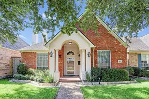 9907 Kemp Forest Dr, Houston, TX 77080 - Photo 1