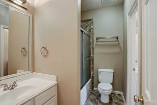 9907 Kemp Forest Dr, Houston, TX 77080 - Photo 13