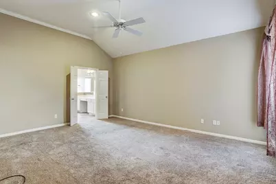 9907 Kemp Forest Drive, Houston, TX 77080 - Photo 15