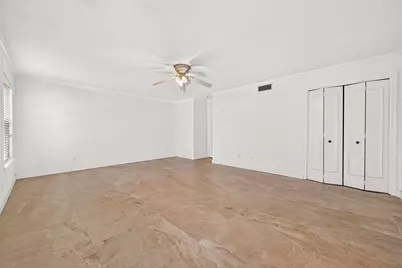 8615 La Fonte Street, Houston, TX 77024 - Photo 29