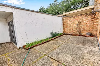8615 La Fonte Street, Houston, TX 77024 - Photo 35