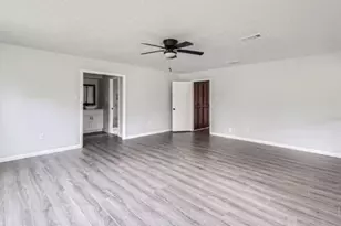 25643 Cathy Dr, Hockley, TX 77447 - Photo 9