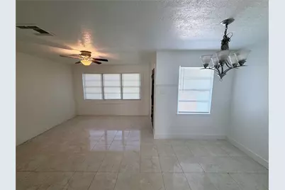 2217 Basket Street, Pasadena, TX 77502 - Photo 5