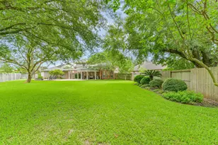 3215 Arbor Mill Ct, Houston, TX 77059 - Photo 37