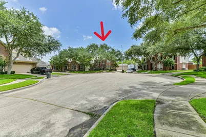 3215 Arbor Mill Court, Houston, TX 77059 - Photo 3