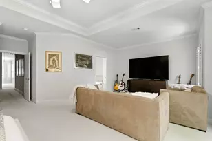 1044 Memorial Village Dr, Houston, TX 77024 - Photo 19