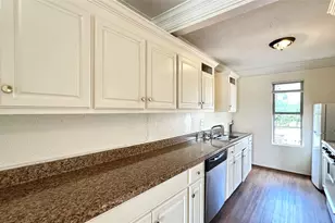 8323 Wilcrest Dr, Houston, TX 77072 - Photo 5