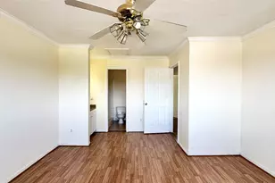 8323 Wilcrest Dr, Houston, TX 77072 - Photo 13