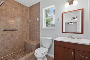 14326 Southline Rd, Sugar Land, TX 77498 - Photo 9