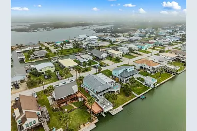 3718 Brewster Key Drive, Galveston, TX 77554 - Photo 41