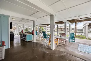 3718 Brewster Key Dr, Galveston, TX 77554 - Photo 27