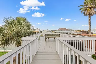 3718 Brewster Key Drive, Galveston, TX 77554 - Photo 5