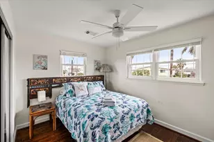 3718 Brewster Key Dr, Galveston, TX 77554 - Photo 13