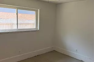 13907 Bearwood Rd, Houston, TX 77038 - Photo 11
