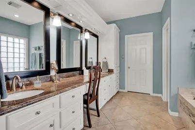 2668 E Bayshore Drive, San Leon, TX 77539 - Photo 21
