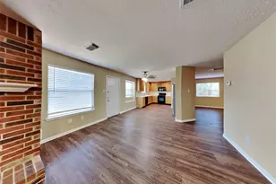 31306 Perlican Dr, Spring, TX 77386 - Photo 3