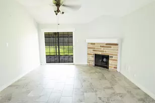2022 Crosscoach Ln, Katy, TX 77449 - Photo 13