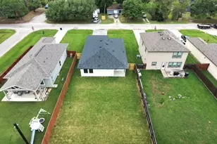 2904 5th St, Bay City, TX 77414 - Photo 15