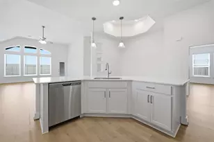 212 San Marcos Trl, Dayton, TX 77535 - Photo 17
