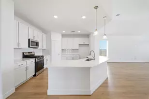 212 San Marcos Trl, Dayton, TX 77535 - Photo 13