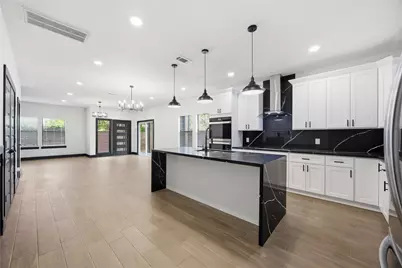 4929 Wilmington Street #A-B, Houston, TX 77033 - Photo 11
