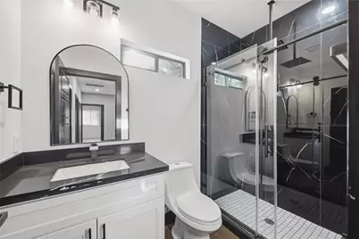 4929 Wilmington Street #A-B, Houston, TX 77033 - Photo 19