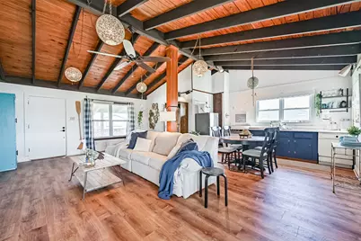 16519 Captain Kidd Road, Jamaica Beach, TX 77554 - Photo 7