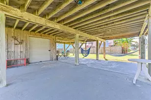 16519 Captain Kidd Rd, Jamaica Beach, TX 77554 - Photo 29