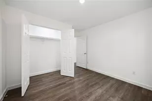 1056 North Ln, Houston, TX 77088 - Photo 11